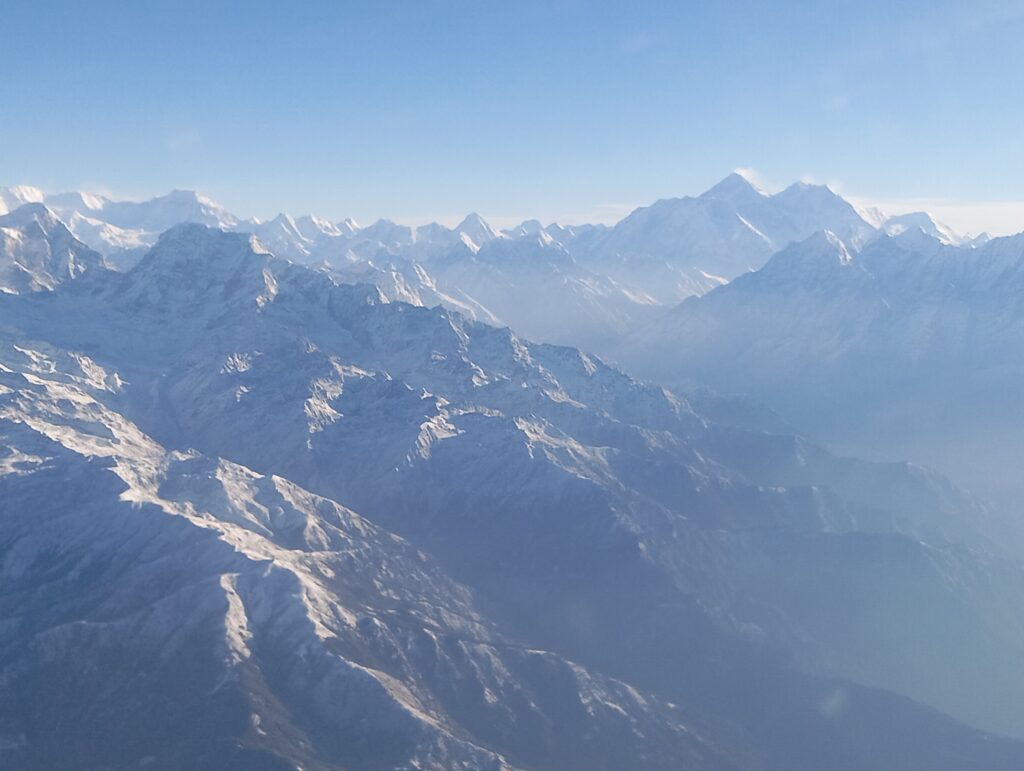 Everest mountain flight